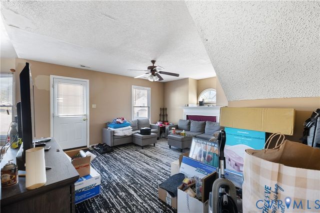 11218 W Providence Rd, Chesterfield, VA 23236