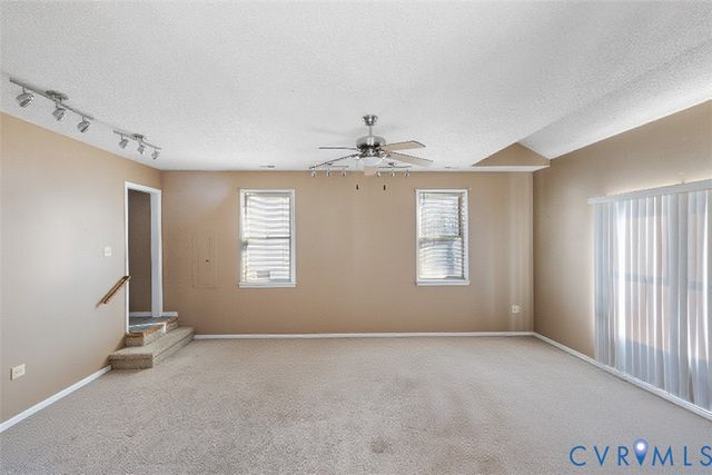 11218 W Providence Rd, Chesterfield, VA 23236