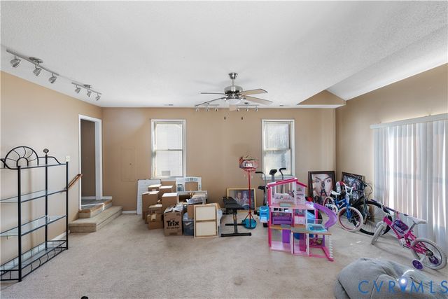 11218 W Providence Rd, Chesterfield, VA 23236