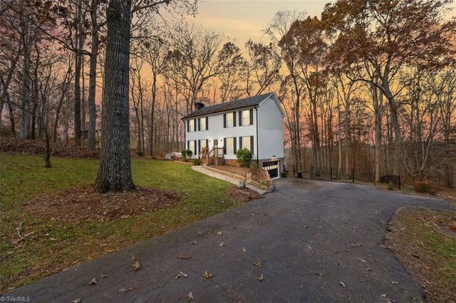 1746 Taylors Creek Drive, Asheboro, NC 27205