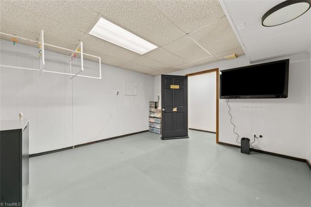 1746 Taylors Creek Drive, Asheboro, NC 27205