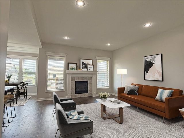 1029 NE Copperwood Drive, Lee's Summit, MO 64086
