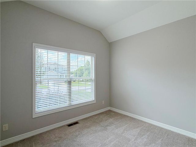 1029 NE Copperwood Drive, Lee's Summit, MO 64086