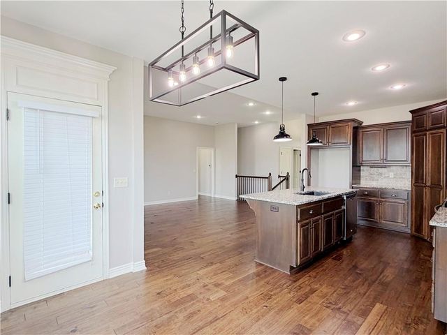 1029 NE Copperwood Drive, Lee's Summit, MO 64086