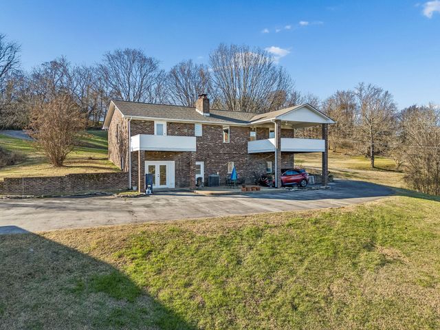 411 Mountain View Dr, Pulaski, TN 38478
