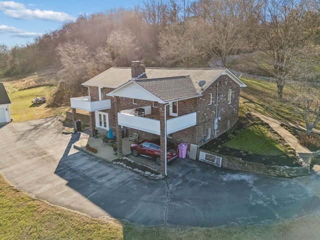 411 Mountain View Dr, Pulaski, TN 38478