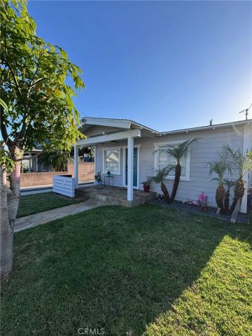 1893 Saint Louis, Signal Hill, CA 90755