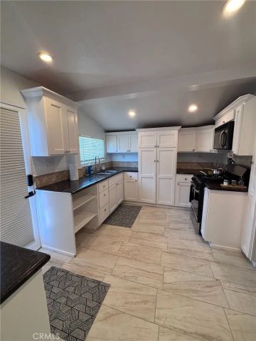 1893 Saint Louis, Signal Hill, CA 90755