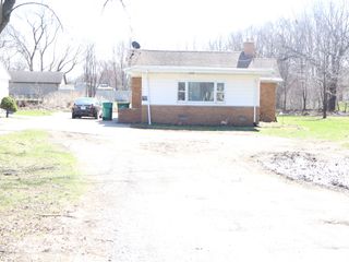 906 S Monroe Street, Streator, IL 61364