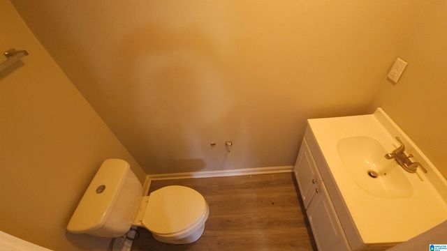 1232 OAKWOOD STREET, Birmingham, AL 35215