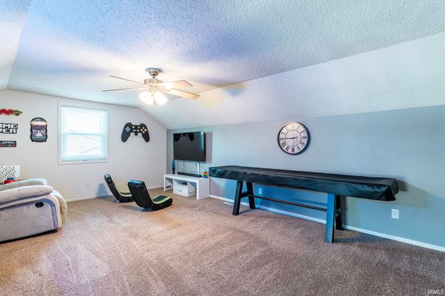 5826 Leesville Place, Fort Wayne, IN 46835