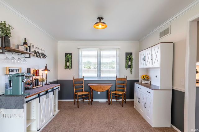 5826 Leesville Place, Fort Wayne, IN 46835