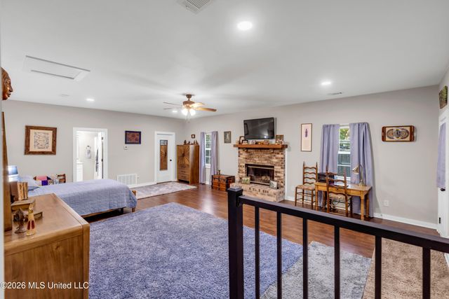 214 Simon Boulevard, Ocean Springs, MS 39564