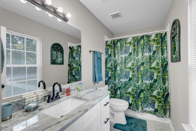 214 Simon Boulevard, Ocean Springs, MS 39564