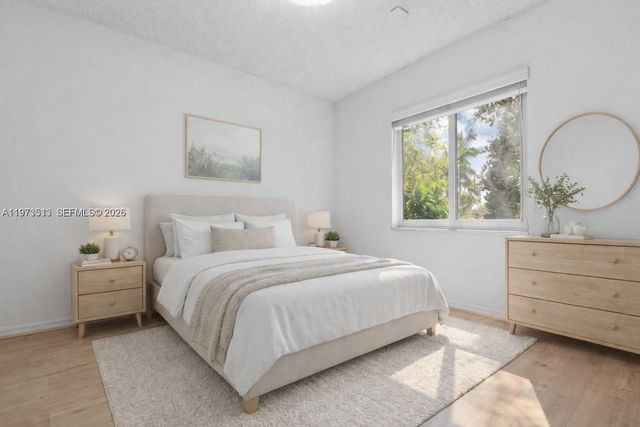 10320 SW 18th St, Miramar, FL 33025