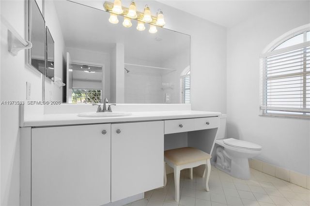 10320 SW 18th St, Miramar, FL 33025