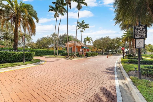 10320 SW 18th St, Miramar, FL 33025