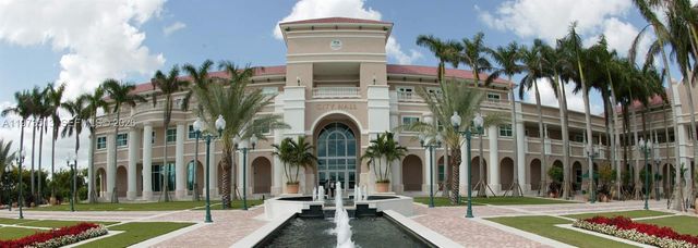 10320 SW 18th St, Miramar, FL 33025