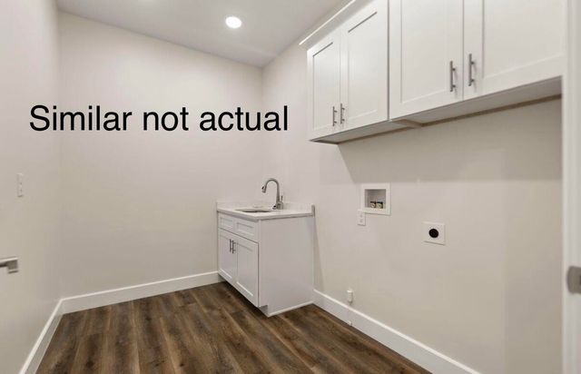 15-A W Canterbury Drive, Bronston, KY 42518