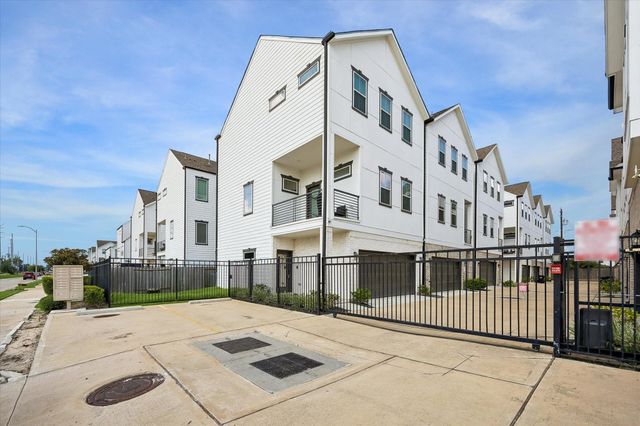 5406 Wheatley Street E, Houston, TX 77091
