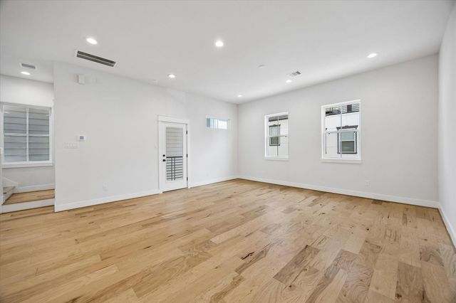 5406 Wheatley Street E, Houston, TX 77091
