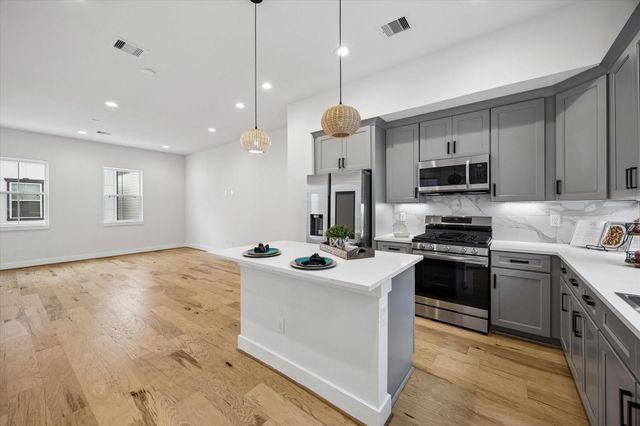5406 Wheatley Street E, Houston, TX 77091