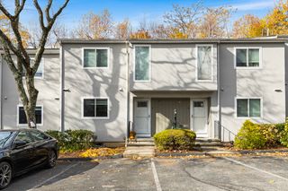 48 Randall Avenue APT 3, Stamford, CT 06905