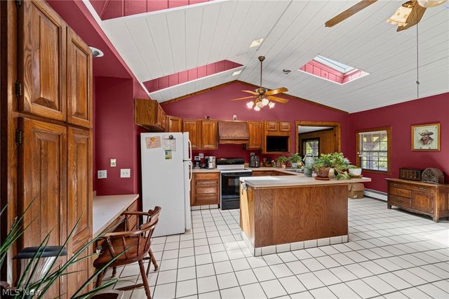 22486 Macbeth Avenue, Fairview Park, OH 44126