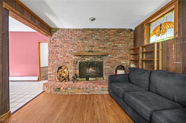 22486 Macbeth Avenue, Fairview Park, OH 44126