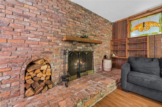 22486 Macbeth Avenue, Fairview Park, OH 44126