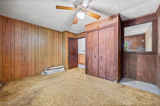 22486 Macbeth Avenue, Fairview Park, OH 44126