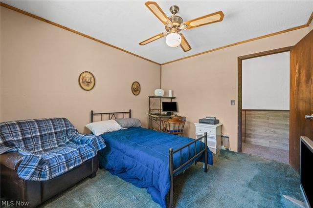 22486 Macbeth Avenue, Fairview Park, OH 44126