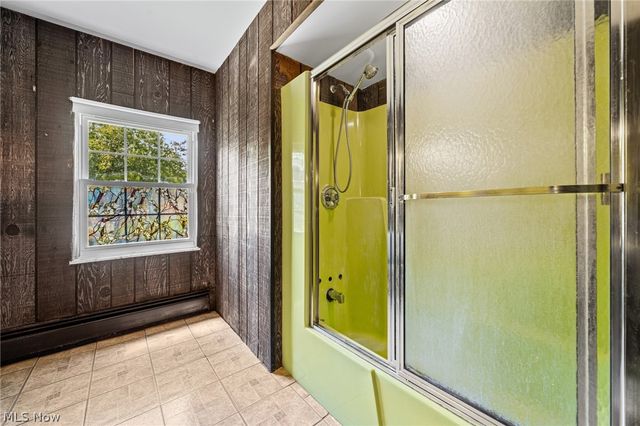22486 Macbeth Avenue, Fairview Park, OH 44126