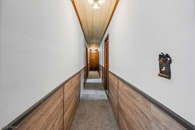 22486 Macbeth Avenue, Fairview Park, OH 44126