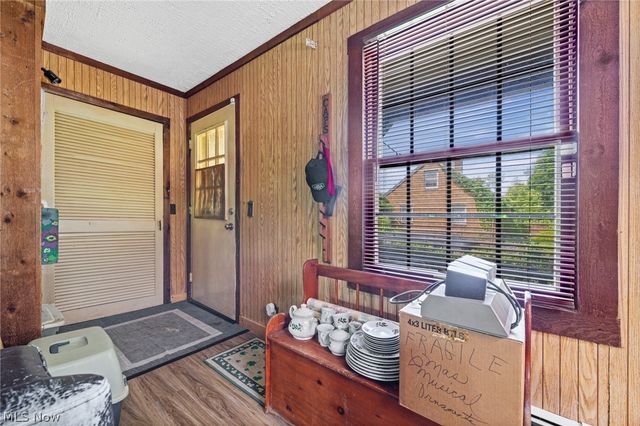 22486 Macbeth Avenue, Fairview Park, OH 44126