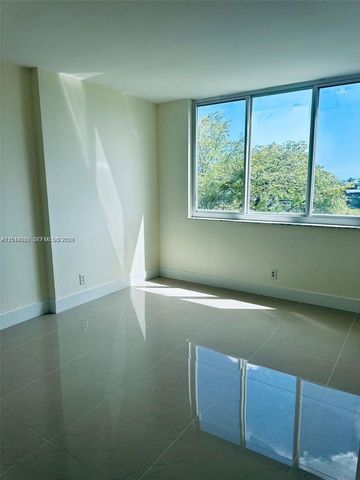 4200 Hillcrest Dr 503, Hollywood, FL 33021