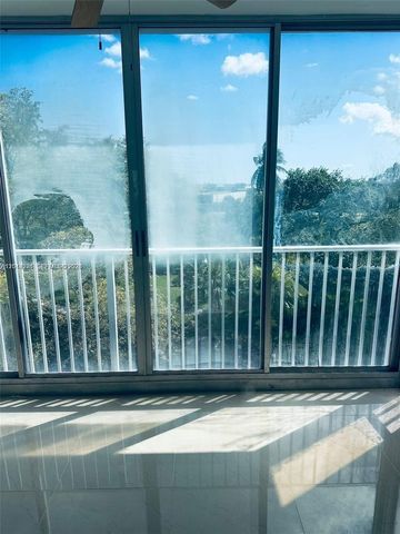 4200 Hillcrest Dr 503, Hollywood, FL 33021