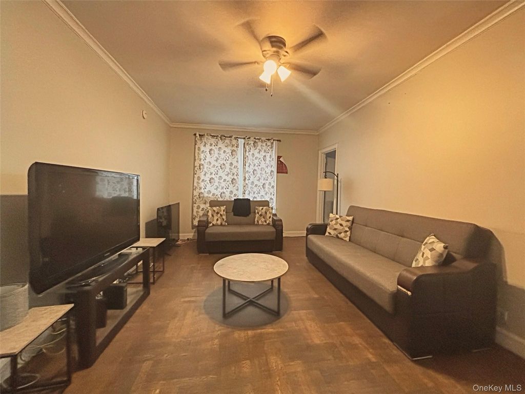 463 E 178 Street 4c, Bronx, NY 10457 — photo 3