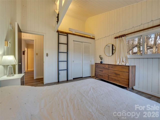 101 Upper Grouse Ridge Road, Beech Mountain, NC 28604