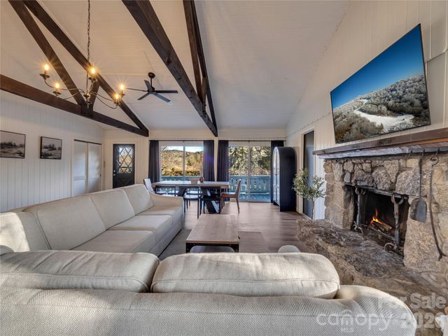 101 Upper Grouse Ridge Road, Beech Mountain, NC 28604