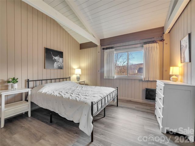 101 Upper Grouse Ridge Road, Beech Mountain, NC 28604