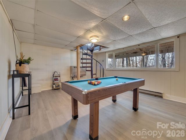 101 Upper Grouse Ridge Road, Beech Mountain, NC 28604