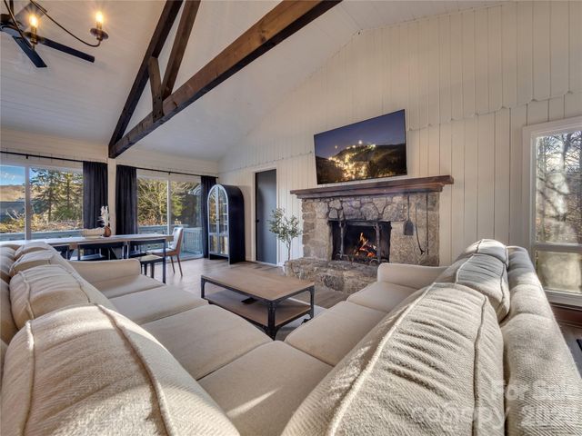 101 Upper Grouse Ridge Road, Beech Mountain, NC 28604