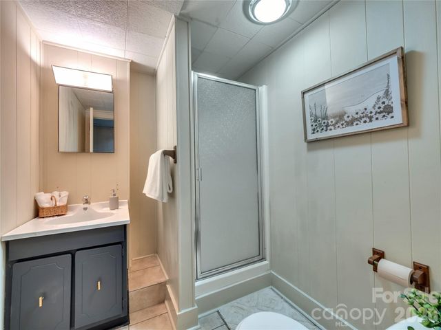 101 Upper Grouse Ridge Road, Beech Mountain, NC 28604