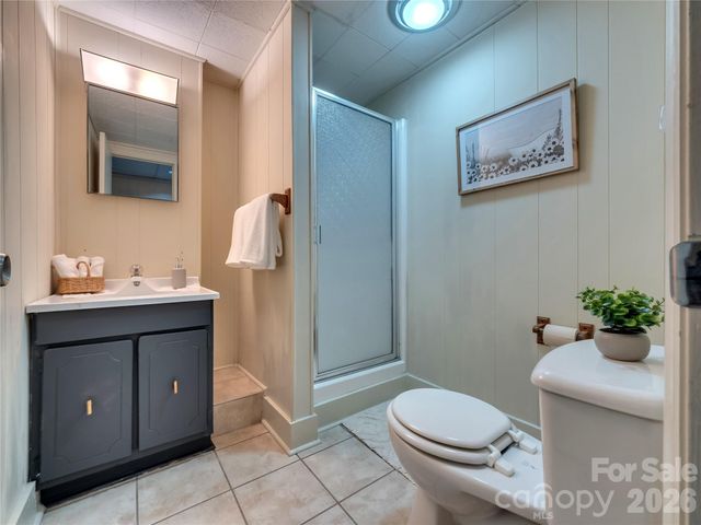 101 Upper Grouse Ridge Road, Beech Mountain, NC 28604