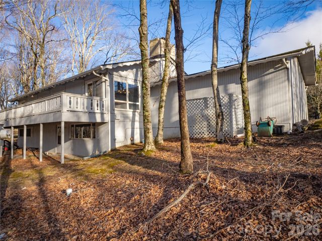 101 Upper Grouse Ridge Road, Beech Mountain, NC 28604