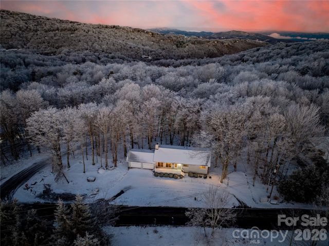 101 Upper Grouse Ridge Road, Beech Mountain, NC 28604