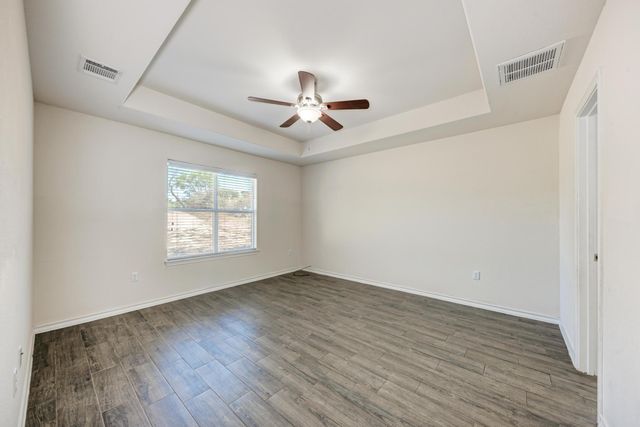 117 North Pass, Kingsland, TX 78639