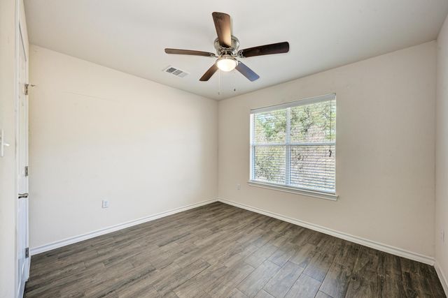 117 North Pass, Kingsland, TX 78639