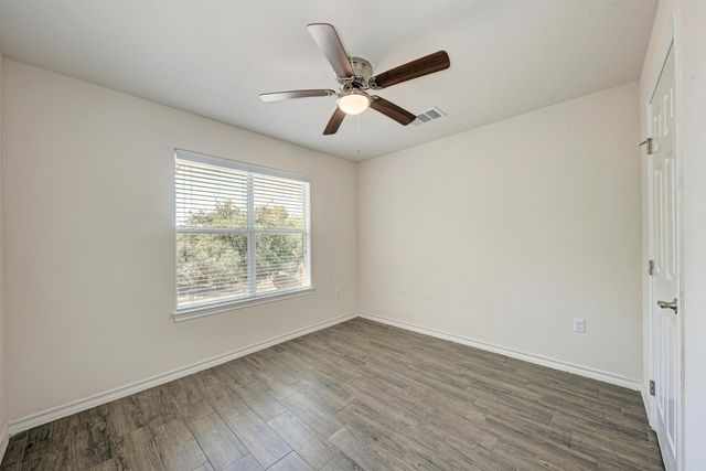 117 North Pass, Kingsland, TX 78639